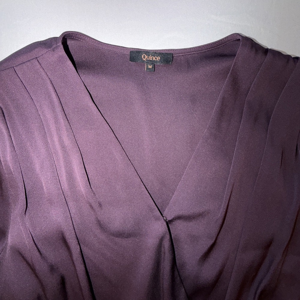 Quince Washable Stretch Silk Surplice Bodysuit Size M Deep Orchid Purple EUC - Picture 3 of 7